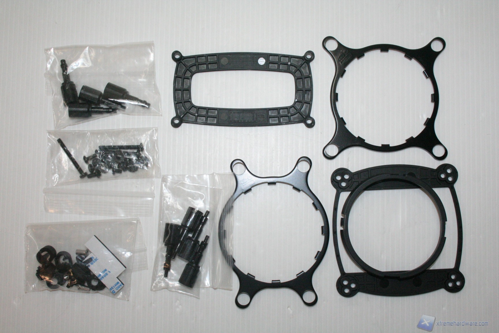 00029 ZALMAN LQ320
